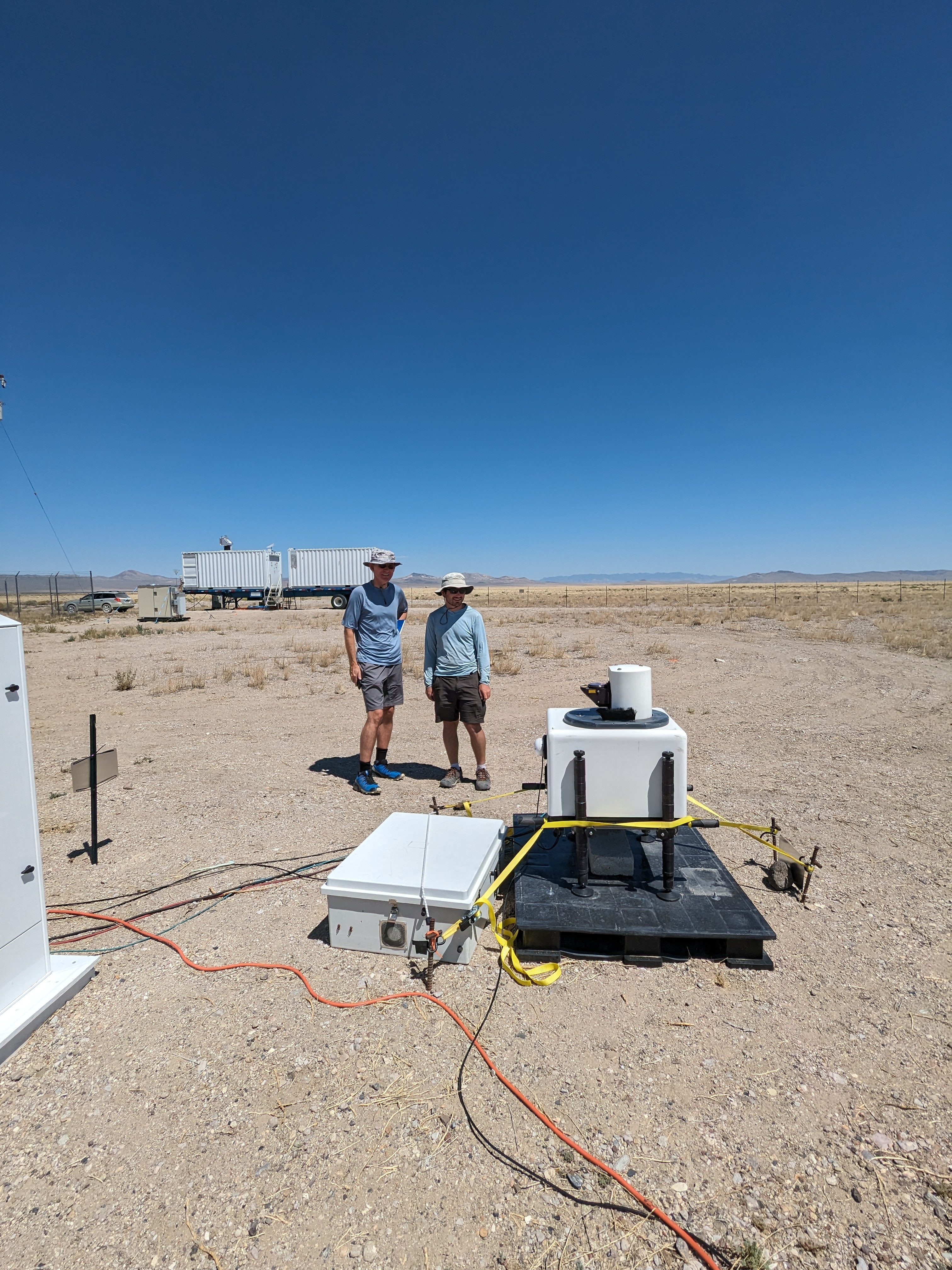 M2HATS Field Project - EOL/ISFS > 2023/08/07 > Status Aug 7 > stephan_mack_lidar.jpg