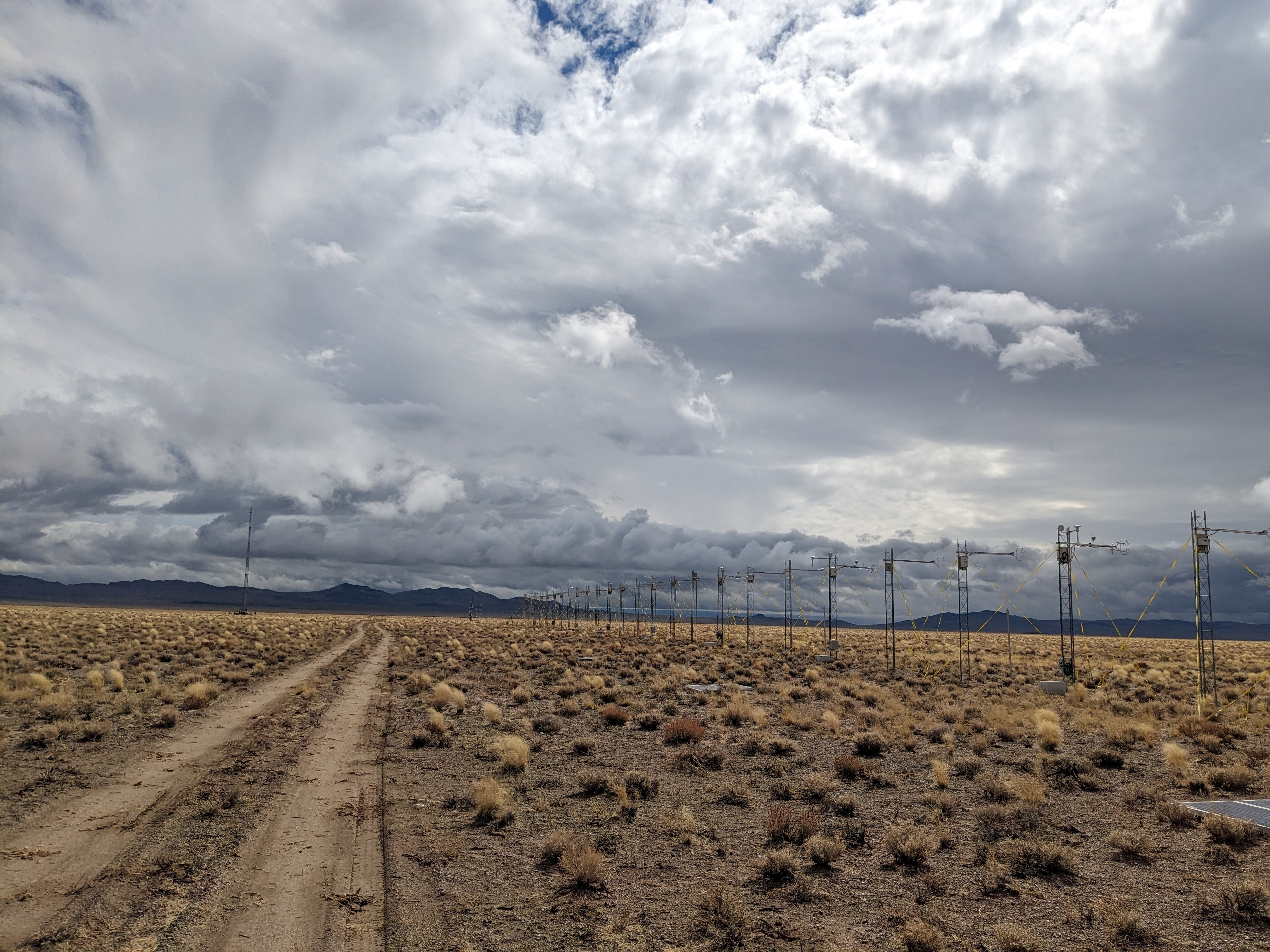 M2HATS Field Project - EOL/ISFS > 2023/08/21 > Status Aug 21 > PXL_20230821_171345658.jpg
